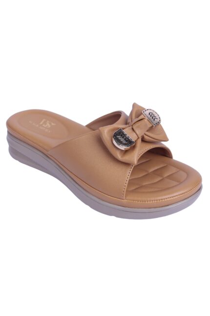 Stylish Slide Combines Casual Comfort